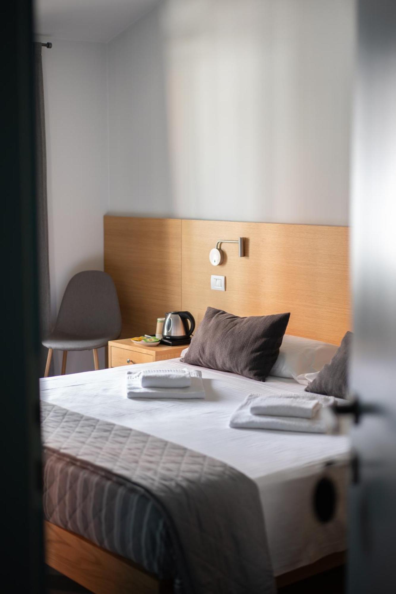 Bed And Bike Verona Bagian luar foto